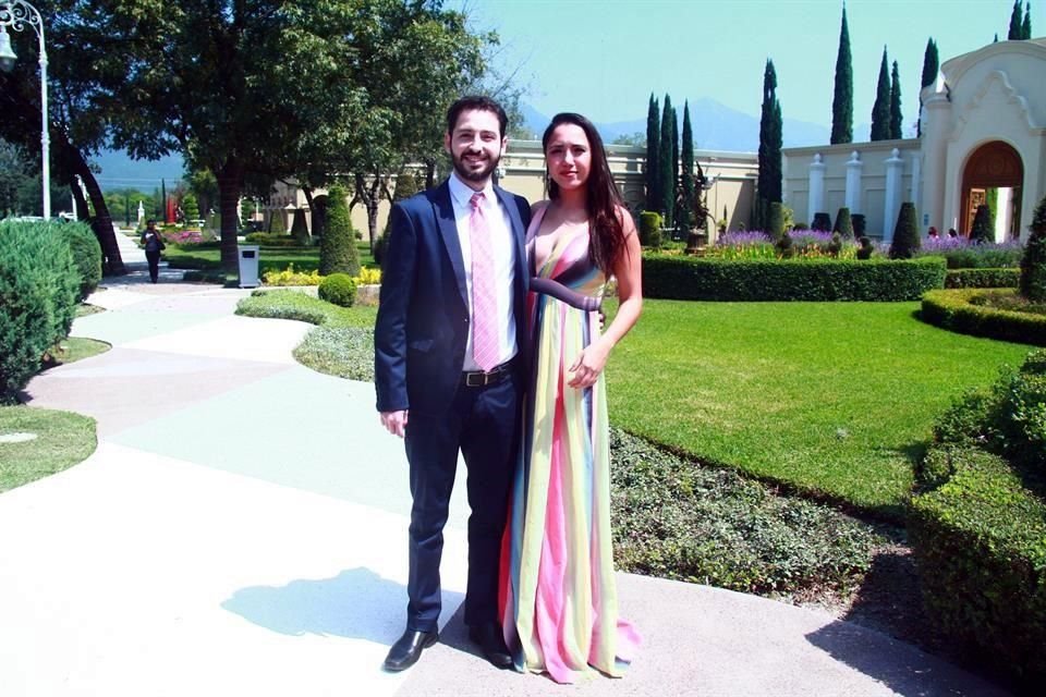 Isao Yesaki y Alejandra Olvera