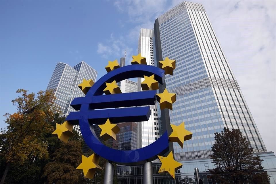 El Banco Central Europeo dijo que la tasa de desempleo de la zona del euro posiblemente subestima el ajuste que se produce en el mercado laboral de la zona del euro. 