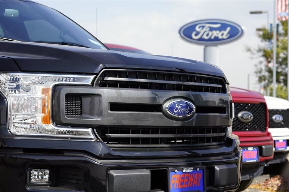 Ford planea producir una versión eléctrica de su camioneta F-150.
