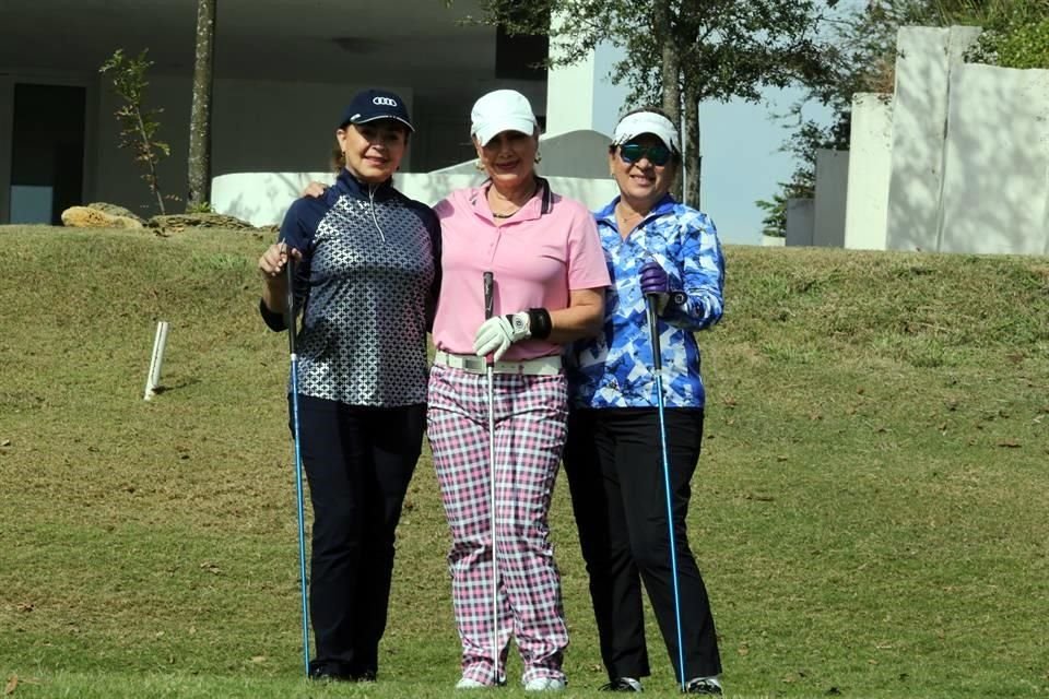 Thelma González, Marina Villasana y Maria Aurora Gomez