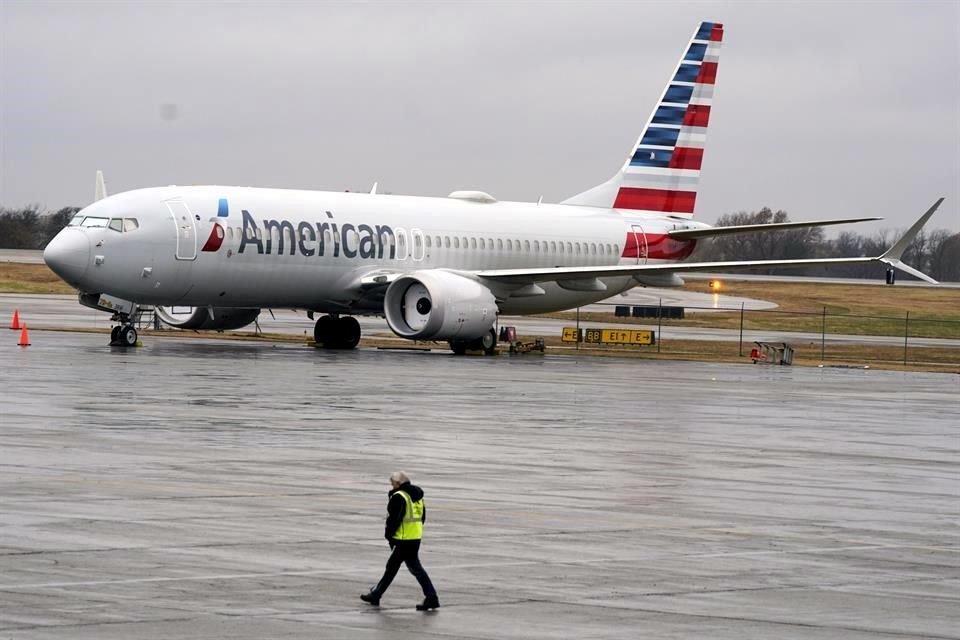 En 2020, las acciones de American Airlines cayeron 45 por ciento.