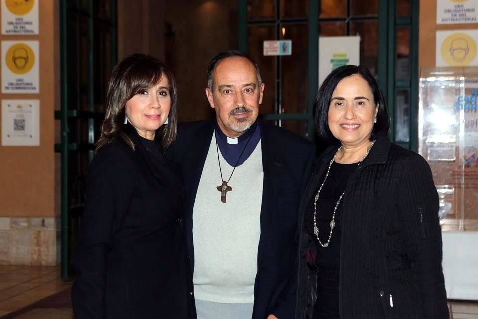 Rosa maria Higareda, Ernesto Maria Caro y Marcela Higareda