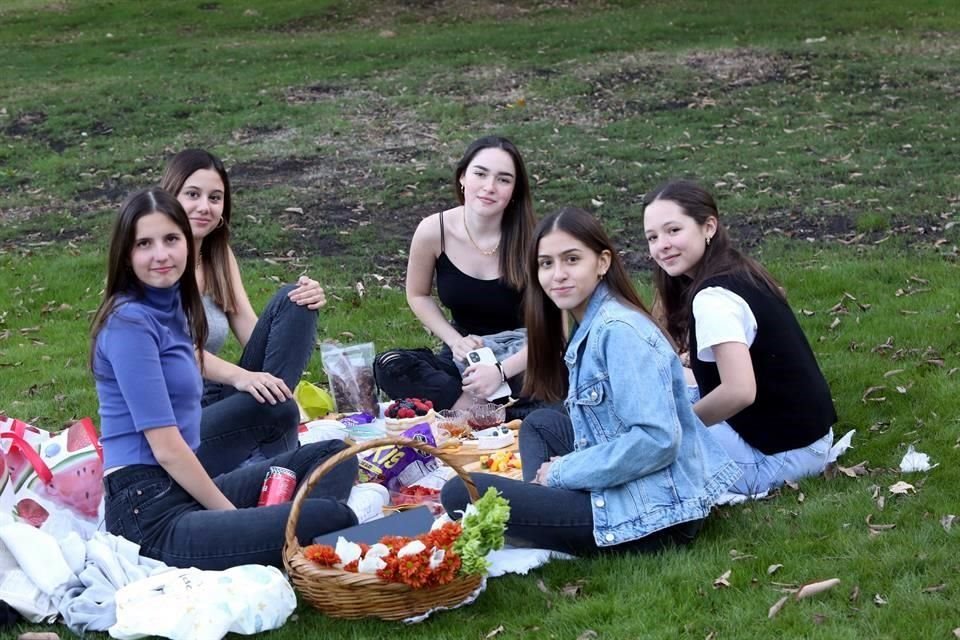 Daniela Pérez, Alexa Visconti, Isabela Sandoval, Fernanda Saldívar y Ana Sofía Páez