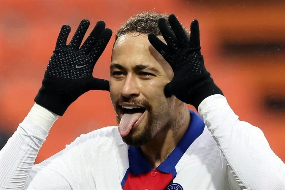 Neymar está cerca de renovar con el equipo parisino.