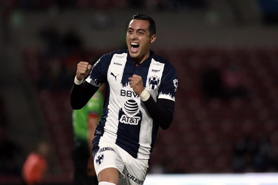 Rogelio Funes Mori marcó un doblete en el triunfo de Rayados sobre el FC Juárez.