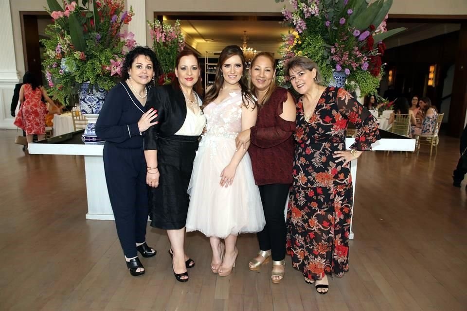 Verónica Pezino Hernández, Mayra González de Zamora, Daniela Espinoza Vargas, Graciela Espinosa y Elsa Rendón Villarreal