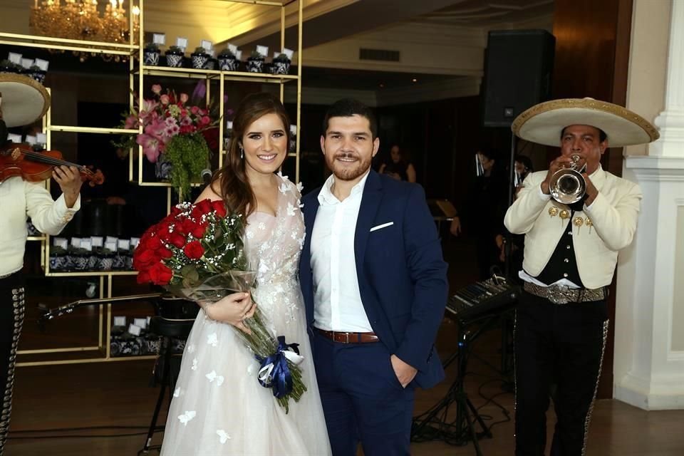 Daniela Espinoza Vargas y Hugo Lazcano Cantú