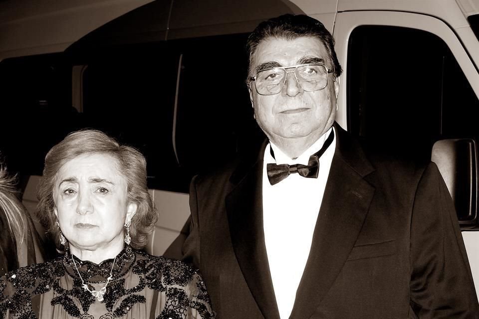 Con su esposa Martha Jorge Elías