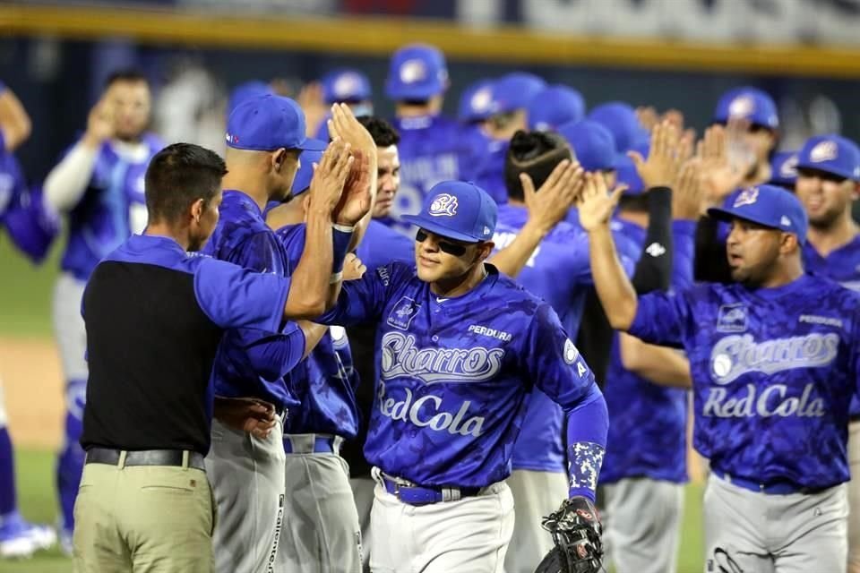 Charros de Jalisco le sacó el juego a Sultanes en la novena entrada.