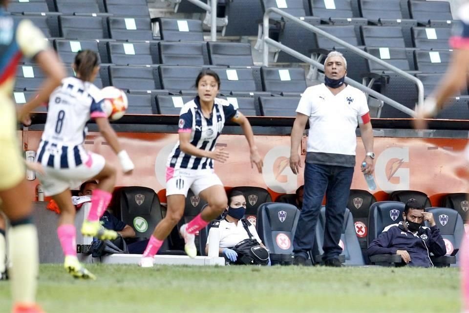 Héctor Becerra dijo que las jugadoras de Rayadas están enfocadas en el cierre de la Liga MX Femenil.