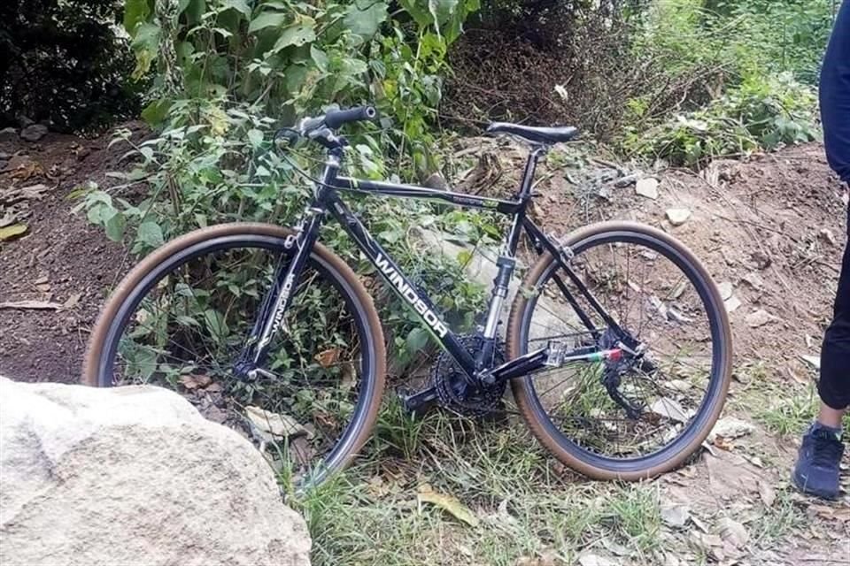Esta mañana, un hombre que iba a bordo de una bicicleta falleció tras sufrir un infarto en el Parque Los Dinamos, en Magdalena Contreras.