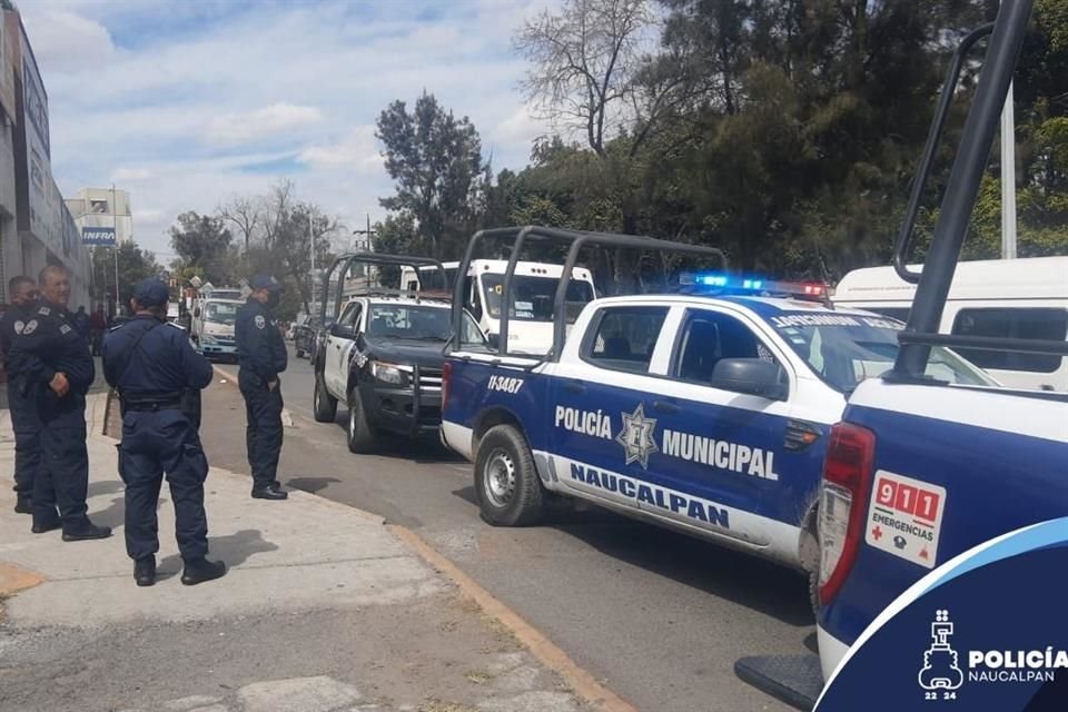 Agentes municipales de Naucalpan detuvieron a un hombre y amenazaron con presentarlo ante el Ministerio Público, si no pagaba 30 mil pesos.