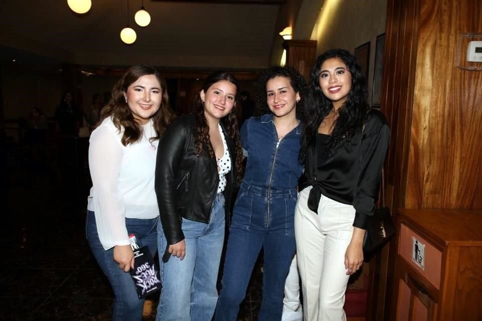 Ana Sofía González Arredondo, Alina Assad, Tamara Assad y Victoria Núñez