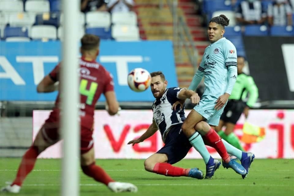 Observa las imágenes del partido Rayados-Mazatlán en el BBVA.