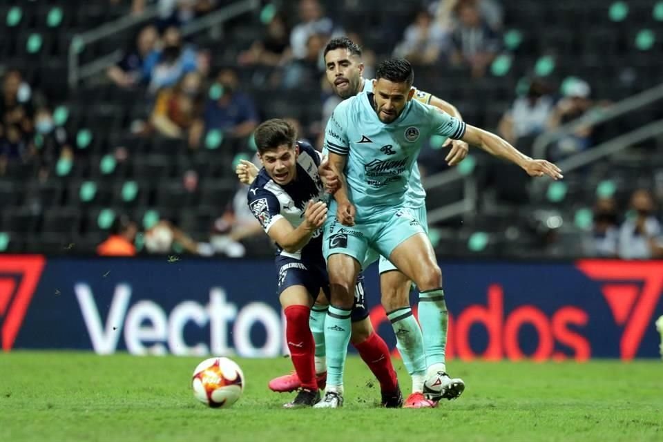 Monterrey tuvo sus chances al final, pero también Mazatlán le sacó sustos.