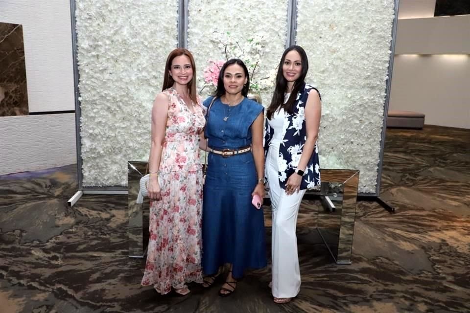 Velma Luévano, Mayra Hinojosa y Janeth Alarcón