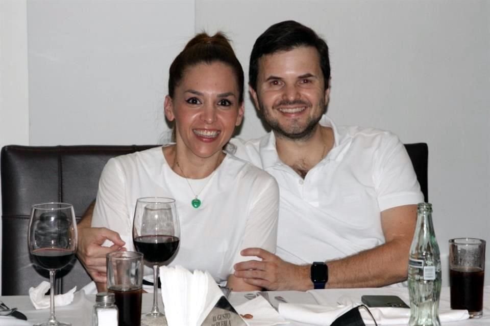 Karina Lozano y José Cantú