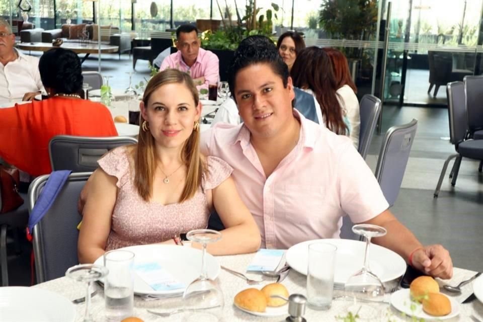 Lorena Díaz y Daniel Aquino