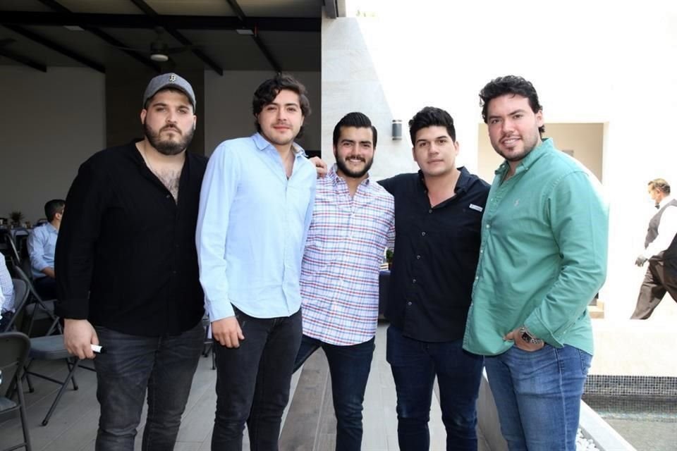 Abiel Solís, Alan González, Andrés Santoy, Fernando Méndez y Marcelo Almanza