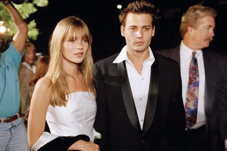 Kate Moss testificó que no fue agredida por Johnny Depp cuando sostuvo una relación con el actor, como parte del juicio contra Amber Heard.