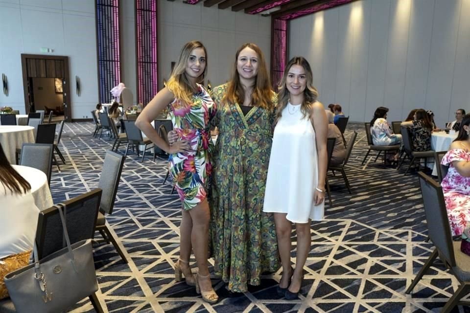Mónica Montemayor, Melissa Castorena de Guereque y Angie Rivera