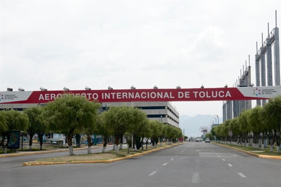 El Aeropuerto de Toluca tiene 2 mil 200 metros cuadrados para desarrollar en una primera fase hangares o almacenes.