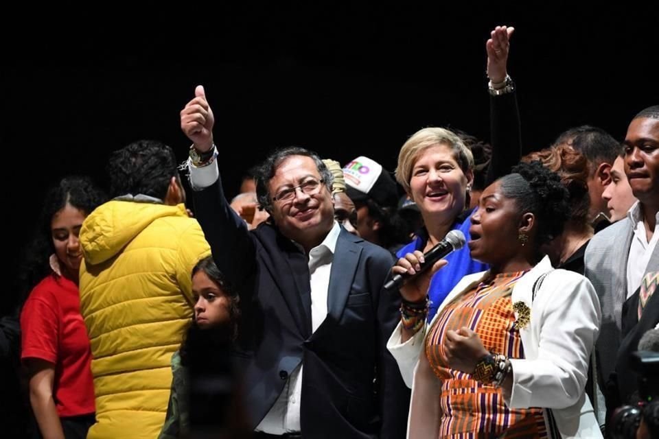Gustavo Petro y Francia Márquez, ganadores de la elección en Colombia