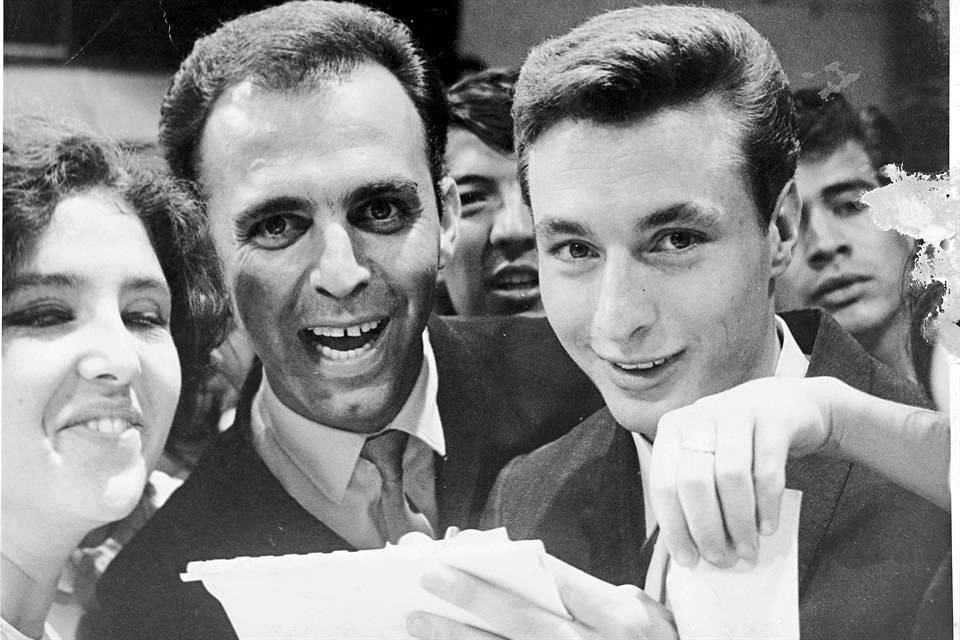 César Costa con el coreógrafo Joaquín 'Guacho' Ramírez, en el programa 'Muévanse Todos', en los 60.