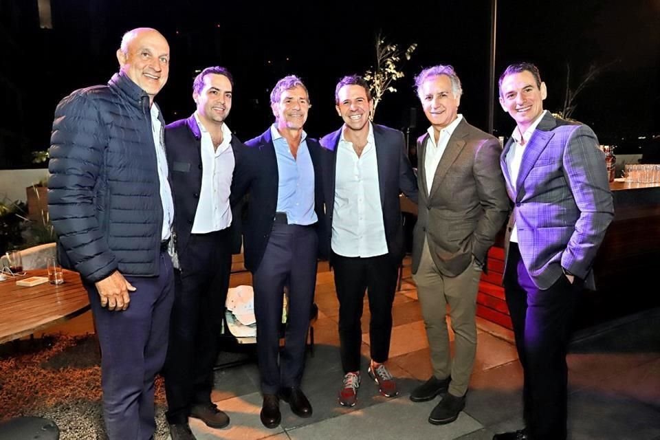 Sergio Gutiérrez, César Rodríguez, Pedro Villarreal, Pablo Pérez, Sergio Argüelles y Gustavo Marcos