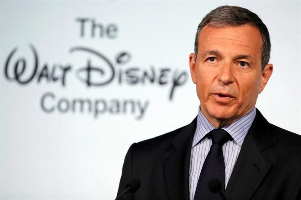 Robert Iger regresó a Walt Disney como CEO.