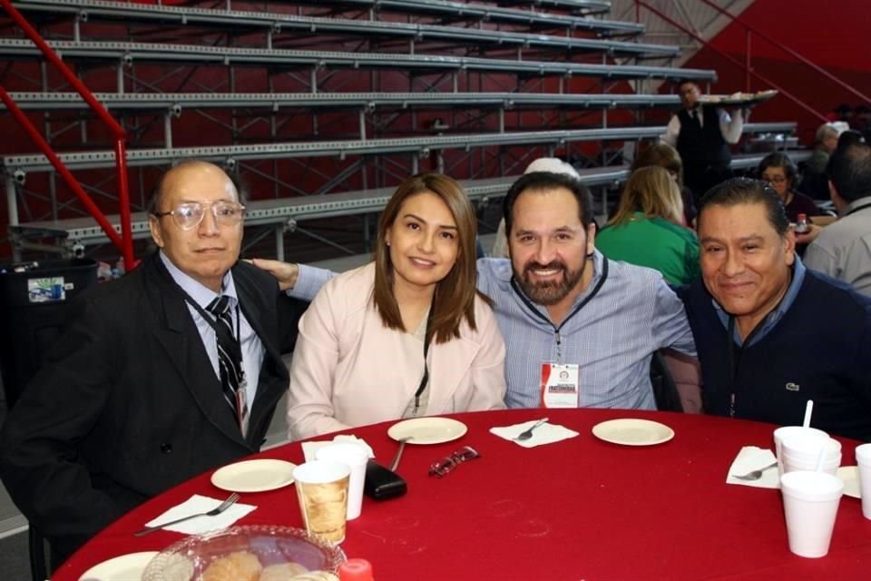 Rogelio Díaz, Laura Martínez, Fidel Villarreal y Alfredo Torres