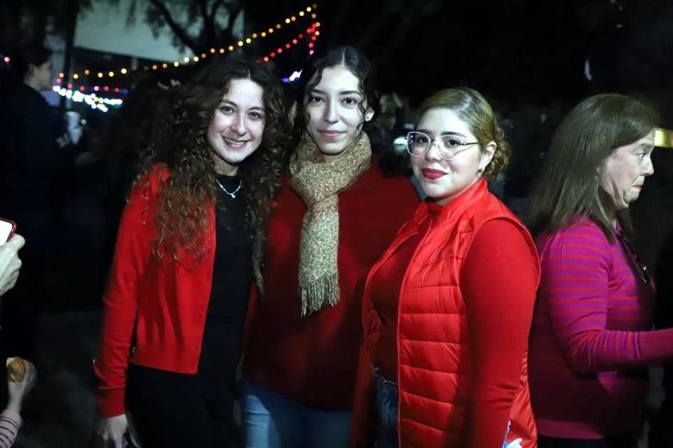 Kassandra Santos, Jennifer González y Jéssica Andrade