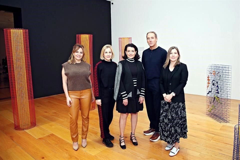 Ana Paula Cantú, Loreto Villarreal, Taiyana Pimentel, Mauricio Lobeira y Ana Bárbara Caballero
