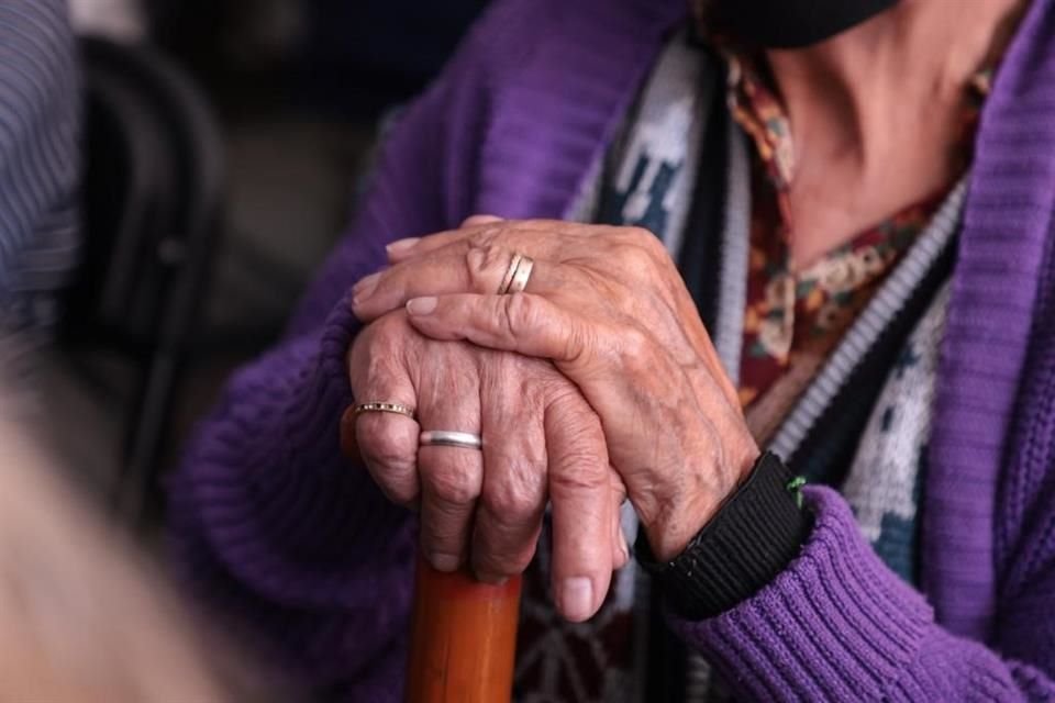 'Tendríamos que convertir el Sistema Público de Cuidados en política de Estado que nos permita cada periodo de tiempo estar cumpliendo con prioridades', expresó Clara Brugada.