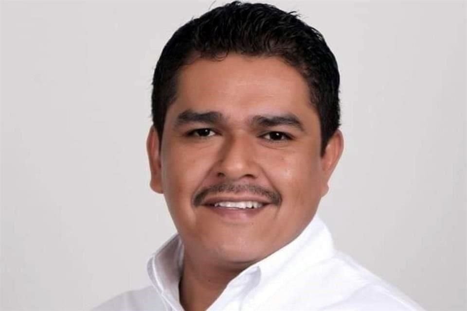 René Tovar, candidato a la Alcaldía de Cazones, Veracruz.