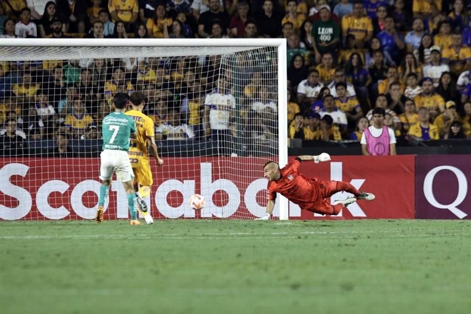 El segundo tiempo ya se mantuvo con el mismo marcador, pero con unos Tigres mejores en la cancha.