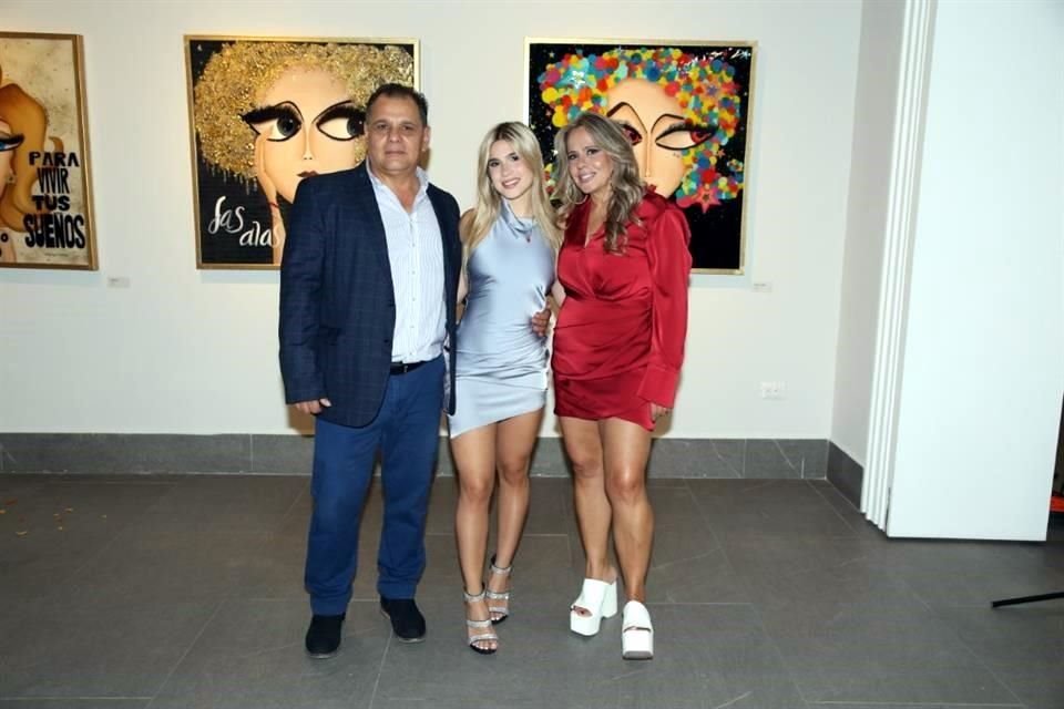 Luis Gerardo Hernández, Camila Hernández y Sonia Sabido