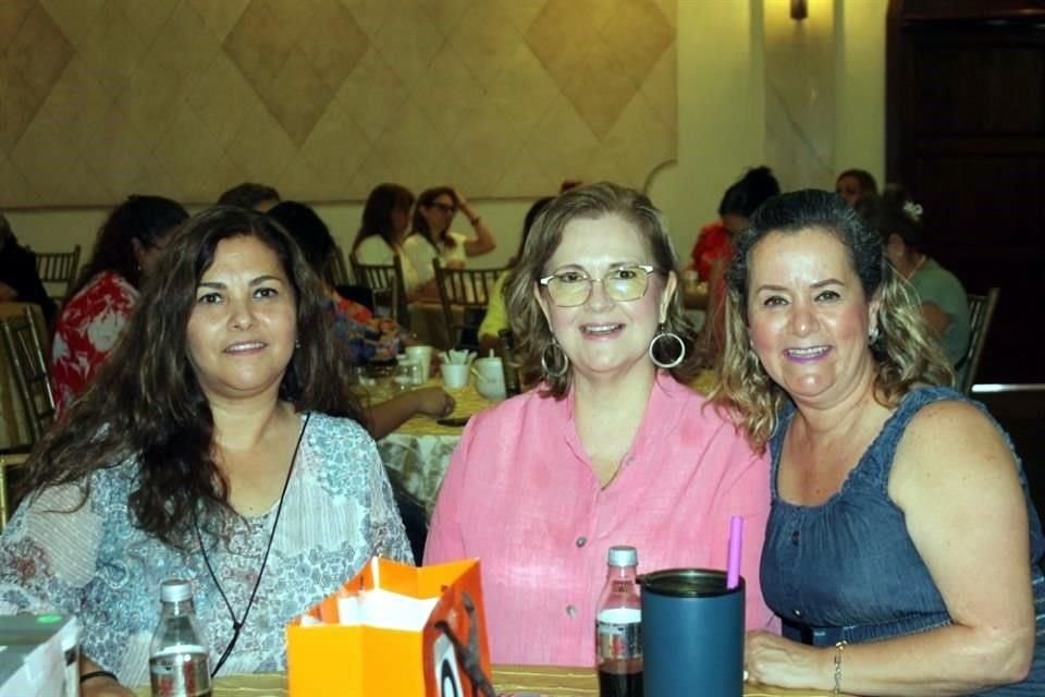 Rosy Villarreal, Yolanda Montelongo y Mónica Villarreal de Lozano