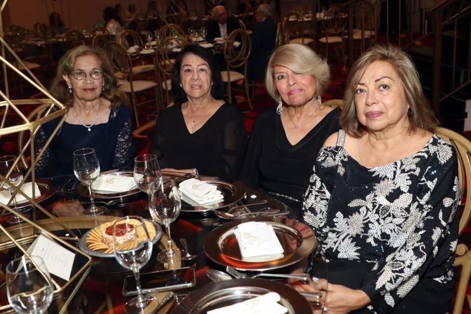 María del Rosario Arredondo, Aurora Anaya, María Dalila Heredia y Sandra Solís