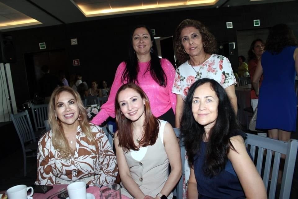 Blanca Gaytán, Telma Tello, Cristina Rodríguez, Mayelitza Galván y Nancy de Alcorta