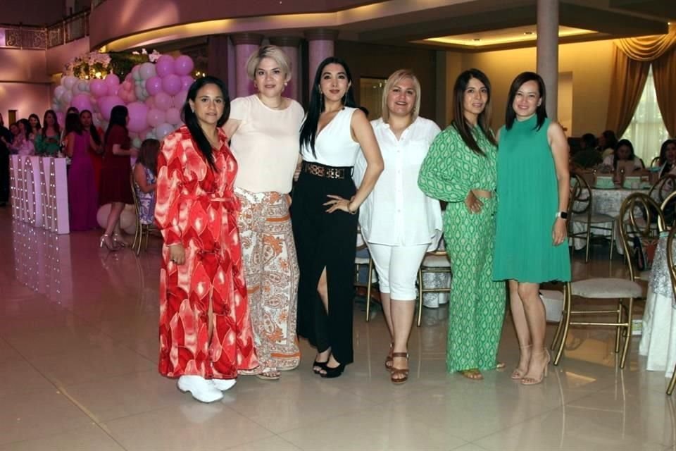 Gloria Montero, Lizeth Lumbreras, Alba Vargas, Martha Gonzalez, Erika Franco, Norma Contreras