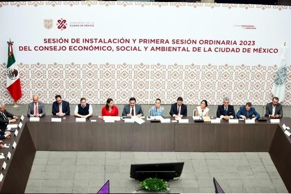 El martes, la Jefa de Gobierno, Claudia Sheinbaum, declaró el martes ante el Consejo Económico, Social y Ambiental (Cesa) que el PDG y el PGOT estaban 'casi listos'.