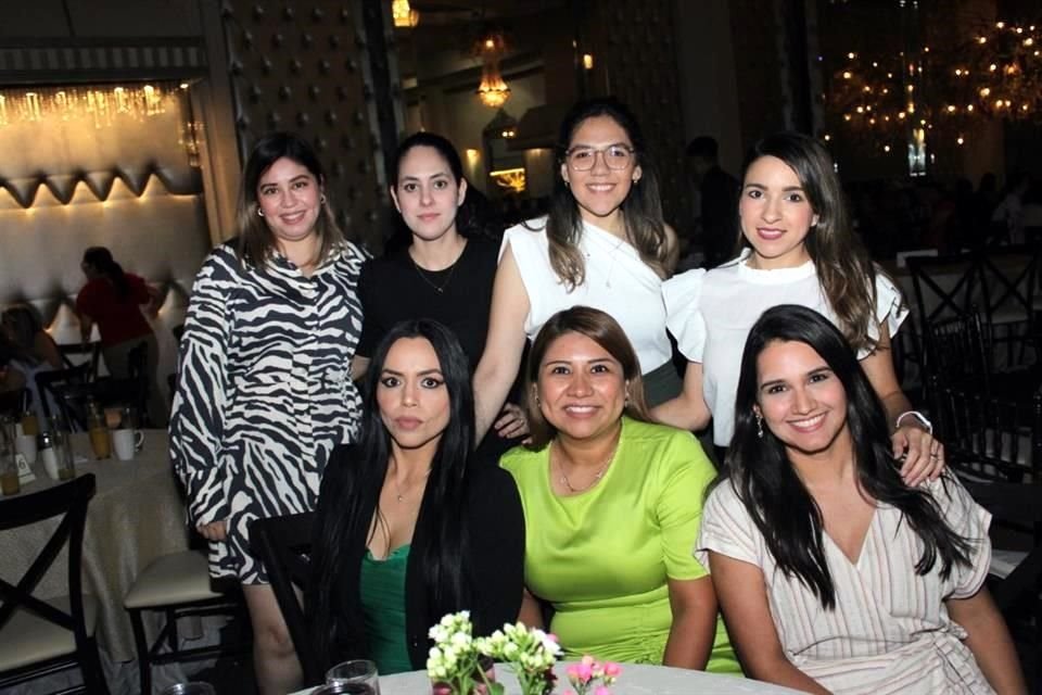 María Cardona, Carmen Martínez, Cindy López Páez, Janeth Maldonado, Jenny Alanis, Cecilia Loza y Diana Esparza