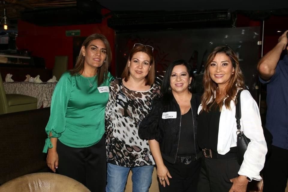 Laura Morales, Patricia Sepúlveda, Alma Arteaga y Aurora Treviño