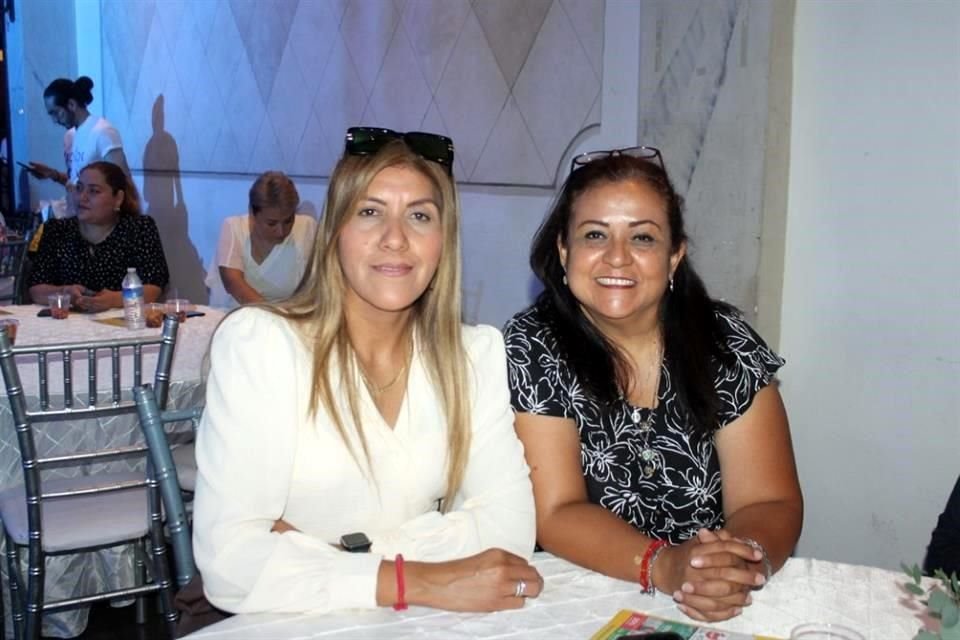 Marisol Martínez y Lucía Treviño