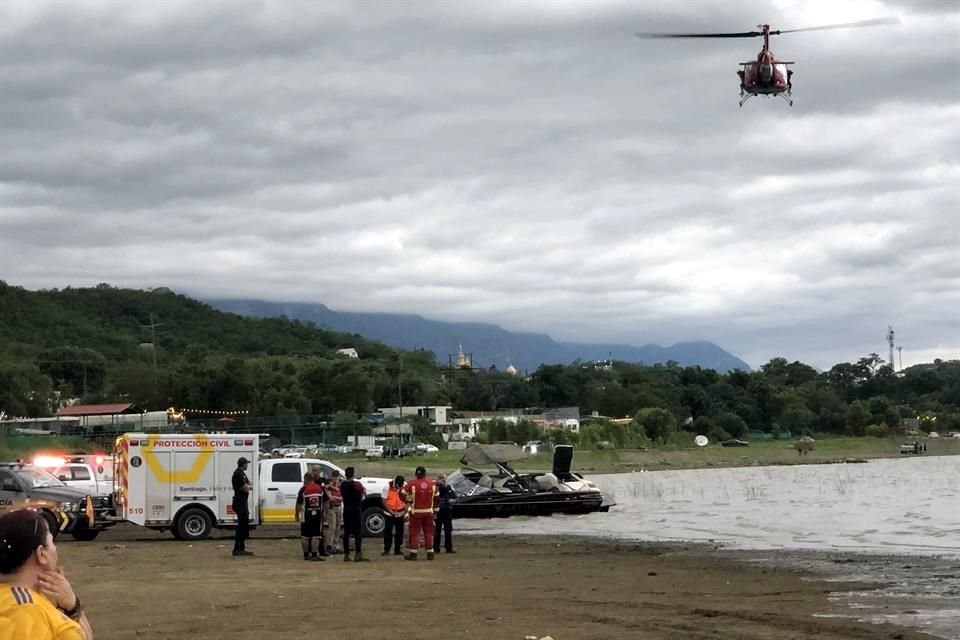 Un helicóptero de Protección Civil sobrevoló la Presa para localizar a David Alberto Cortez Pérez, de 43 años, quien desapareció.