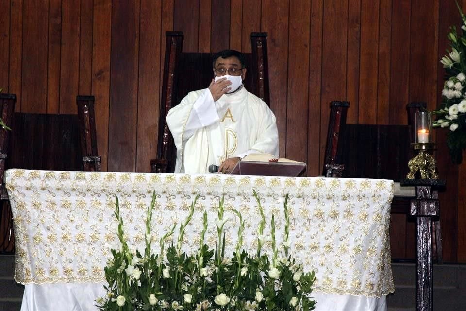 Padre Víctor García