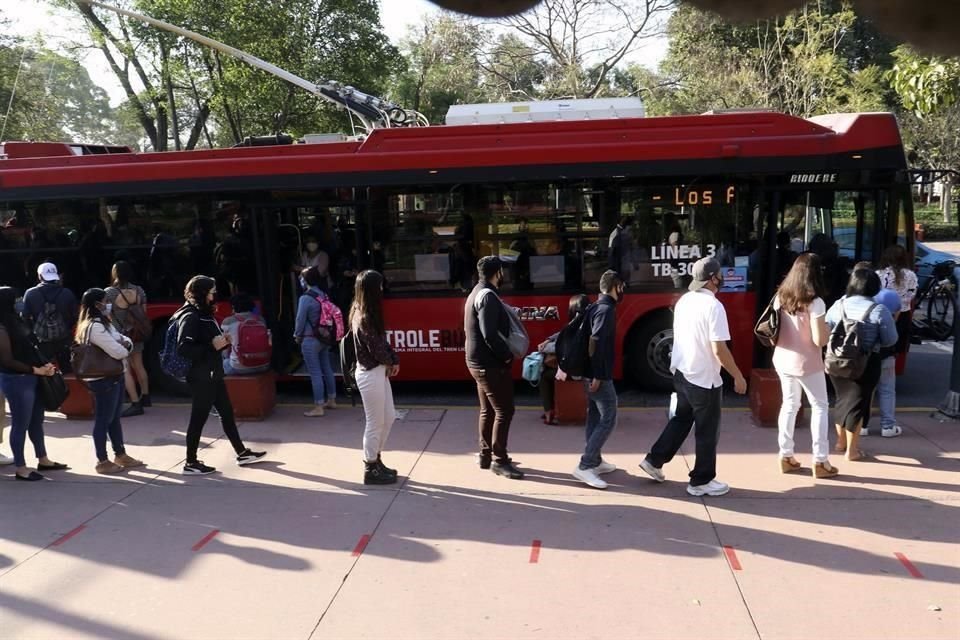 El propósito principal de la app es que las personas que se movilizan en camiones o en el Tren Ligero logren planificar mejor sus traslados.