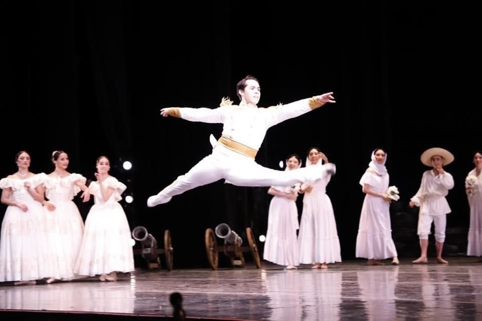 'Maximiliano y Carlota', del Ballet de Monterrey.
