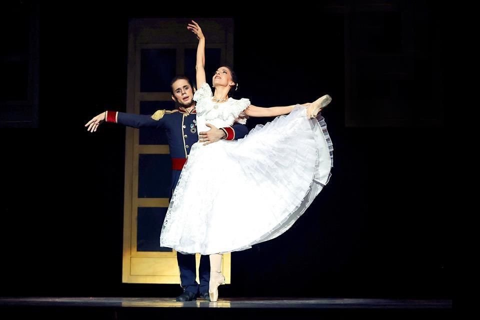 'Maximiliano y Carlota', del Ballet de Monterrey.